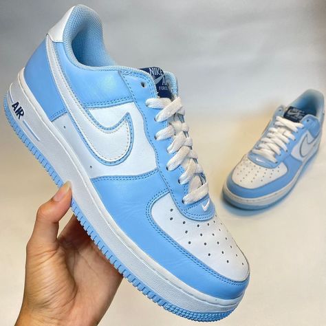 leila’s shoes + streetwear <3 on Instagram: “SOLD // Nike Air Force 1 Low “Ice Blue!” These are in amazing condition! Very light wear on the soles, and light creasing. Clean, with no…” Shoes Streetwear, Nike Air Force 1 Low, Air Force 1 Low, Air Force Sneakers, Shoe Lover, Nike Air Force 1, Nike Air Force Sneaker, Ice Blue, Air Force 1