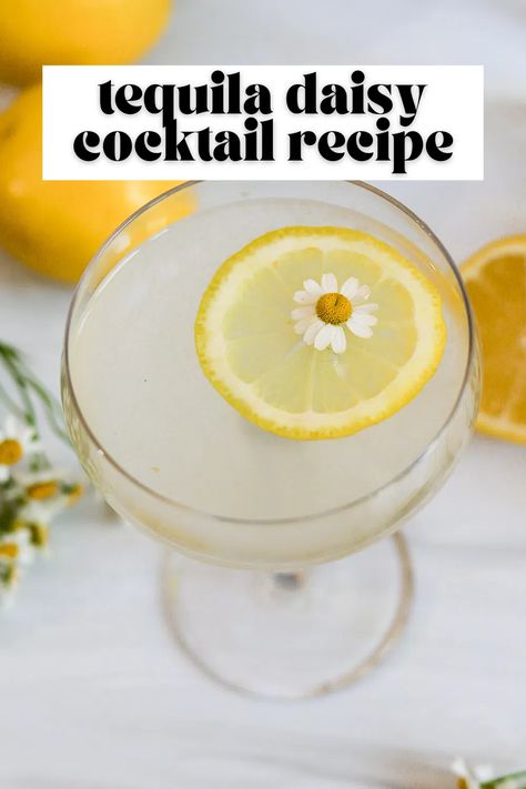 Classic Tequila Daisy Recipe - bits and bites Tequila Martini Recipes, Easy Martini Recipes, Easy Martini, Best Tequila Drinks, Tequila Martini, Daisy Cocktail, Martini Recipes Easy, Bits And Bites, Passion Fruit Margarita