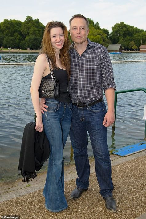 Talulah Riley Elon Musk, Elon Musk Wife, Tallulah Riley, Age Gap Couples, Age Gap Love, Talulah Riley, London Nightclubs, Before Marriage, London Today