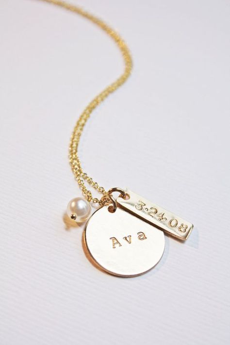 Mother Necklace Personalized, Necklace With Pearl, Dainty Diamond Necklace, Baby Jewelry, Cluster Necklace, Solitaire Necklaces, Gold Diamond Necklace, 14k Gold Necklace, Gold Baby