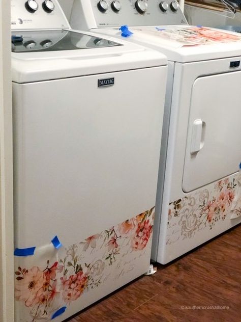 Sometimes you need a little 'pick me up' to help with the mundane chores around the house. The laundry room is one place we spend a lot of time in daily! This DIY brings a fresh look to any boring washer and dryer and is super easy to do. Take your space from drab to fab in 20 minutes! Place your transfers on your appliance with blue painters tape in order to determine placement. Keep in mind, your everyday use of the appliance and apply where it can still be used easily. Cut you… Diy Outdoor Candle Holders, Glass Washboard, Chandelier Planter, Outdoor Candle Holders, Pearl Candle, Planter Project, Craft Cabinet, Faux Brick Walls, Laundry Room Diy