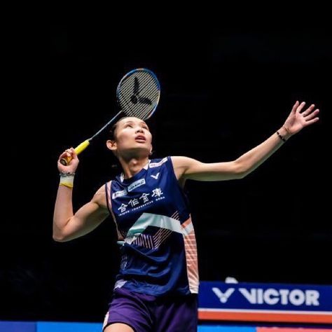 Badminton Pose, Badminton Girl, Badminton Aesthetic, Vintage Badminton, Women's Badminton, Badminton Player, Olympic Badminton, The Greatest Of All Time, Badminton Court