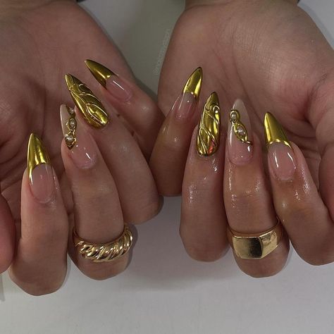 24k set for @lexdelvalle ⚜️✨ this gold set is giving everythinggggg snagged inspo from @thenailmuse.co 🤍 | Instagram Nails For March, March Nails Ideas, Stiletto Shaped Nails, Gold Manicure, Long Almond Nails, Drip Nails, Edgy Nails, Nails Today, Studded Nails