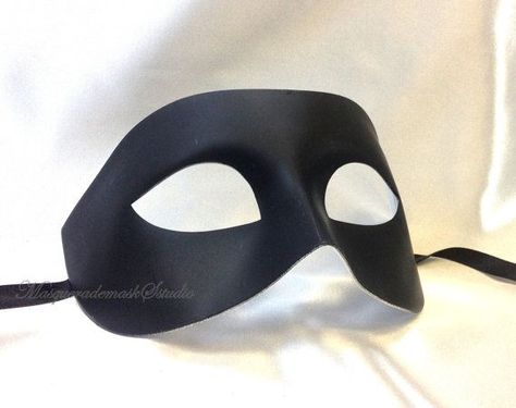 White Masquerade Mask, Fantasy Vampire, White Masquerade, Black Masquerade, Black Masquerade Mask, Quinceanera Jewelry, Mens Masquerade Mask, Vampire Masquerade, Mask Masquerade