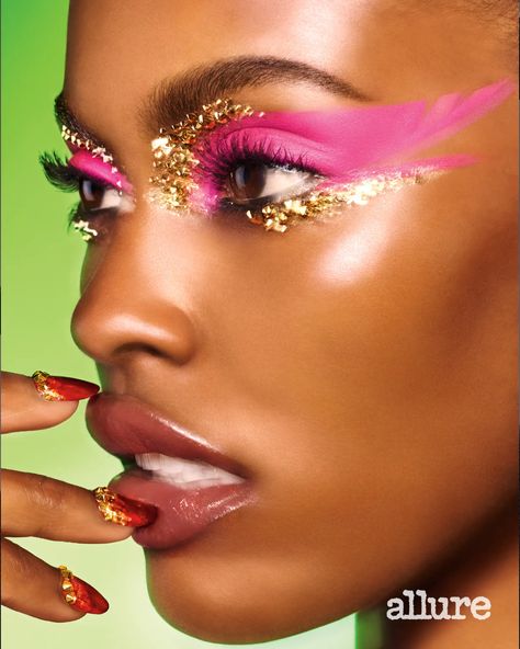 The Genius of Pat McGrath | Cover Story | Allure Rebellious Makeup Look, Mugler Moodboard, Avante Garde Makeup, Beauty Photography Creative, High Fashion Makeup Editorial, Colourful Photoshoot, Abstract Makeup, Intense Makeup, Portret Feminin