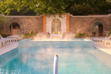 5 Southern Hot Springs Destinations to Keep You Warm Mineral Pool, Serenity Garden, Natural Hot Springs, Travel Wishes, Warm Springs, Hot Springs National Park, Roman Baths, Wellness Travel, Thermal Bath