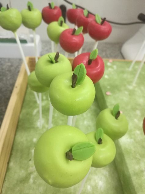 Applesauce Apple cake pops Apple Cake Pops, French Pastry, Fundraiser Ideas, Yom Kippur, Rosh Hashana, French Pastries, Apple Cake, Teacher Appreciation Week, Cake Pop