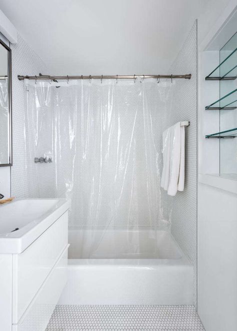 Curtains Transparent, Condo Goals, Clear Shower Curtain, Country Style Bathrooms, West Village Apartment, Shabby Chic Bathrooms, Shower Conversion, Plastic Curtains, Plastic Shower Curtain