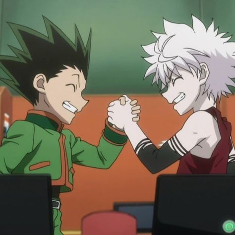 트위터 헤더, Gon And Killua, Itachi Akatsuki, Batman Gifts, Gon Killua, Duos Icons, Hxh Characters, Anime Friendship, Drawing Examples