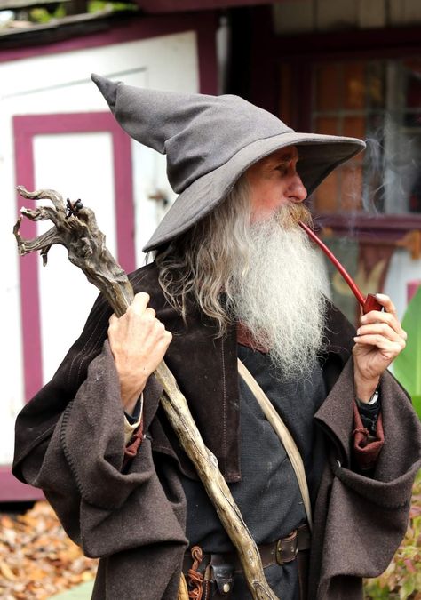 Medieval Wizard Costume, Ren Faire Wizard Male, Sorcerer Costume Men, Wizard Costume Ren Faire, Ren Faire Wizard Costume, Forest Wizard Costume, Ren Fair Wizard, Wizard Cosplay Men, Warlock Costume Mens