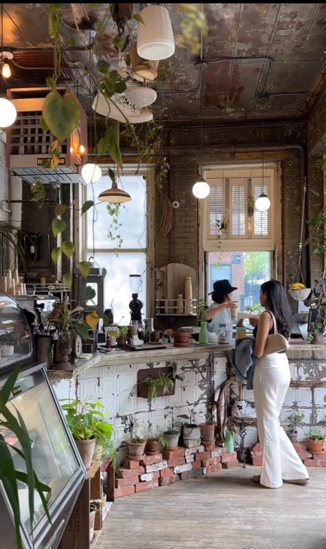 Cafe In Nyc, Pretty Cafe, Palm Court, Hudson Yards, Coffee With Friends, Exposed Brick Walls, New York City Travel, Cool Cafe, Beautiful Coffee