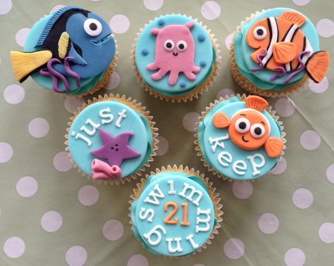 Finding Nemo Cupcakes, Nemo Treats, Finding Nemo Birthday Cookies, Finding Nemo Dessert Ideas, Nemo Cupcakes, Finding Nemo Cupcake Cake, Finding Nemo Cake, Pixar Party, Nemo Cake