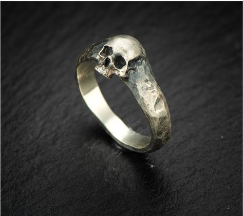 Aptus small Skull Silver Ring Sterling Silver Skull elegant Skull Ring - Etsy Canada Black Skull Ring, Gothic Wedding Rings, Sterling Silver Skull Rings, Silver Skull Ring, Small Skull, Gothic Rings, Skull Jewelry, Skull Ring, Body Piercing Jewelry