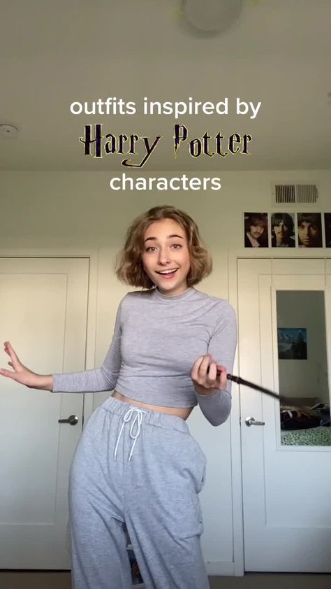 Annie Inspired Outfits, Harry Potter Diy Outfit, Harry Potter Outfit Inspired, Fantastic Beasts Outfit Ideas, Slytherin Outfit Inspiration, Subtle Harry Potter Outfit, Wizarding World Outfit Ideas, Casual Harry Potter Outfits, Cute Hogwarts Outfits