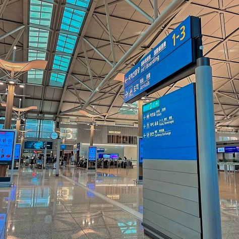 Airport Aesthetic, Airplane Mode, Instagram Photo Ideas Posts, My Dream Came True, Travel Images, Incheon, India Travel, Hanoi, International Airport