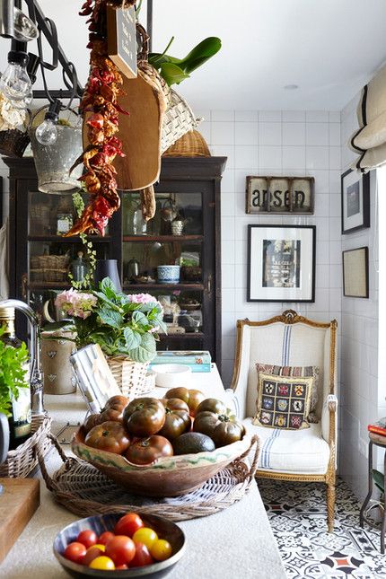 Mallorca Townhouse Collected Interiors, Maximalist Decor, French Interior, Eclectic Home, Chic Home, Plant Life, Interior Design Inspiration, A Kitchen, My Dream Home