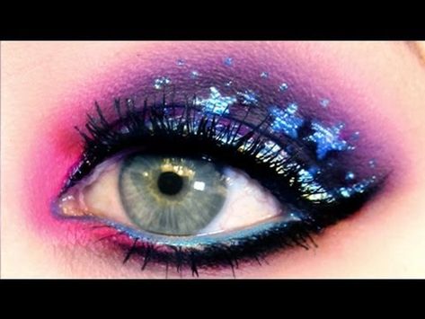 so pretty Eyes References, Artistic Make Up, Fairy Eye Makeup, Makeup Forever Hd Foundation, Eyes Makeup Tutorial, Superhero Wedding, Galaxy Makeup, Galaxy Eyes, Galaxy Hair