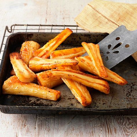 Roast Parsnips with Goose Fat Roast Parsnips, Parsnip Recipes, Sea Salt Recipes, Roasted Parsnips, Nigel Slater, Flutter Kicks, Roast Dinner, Mary Berry, Sunday Roast