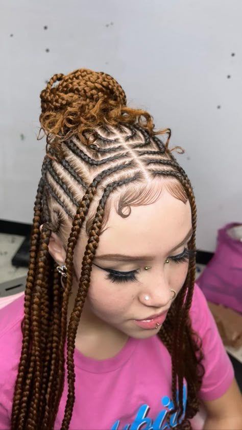 Fulani Braids With Front Braids, Braids For No Edges, Fulani Braids With Two Front Braids, Trible Braids Hairstyles, Quick Braided Hairstyles With Weave, Fulani Braids Short, Zig Zag Fulani Braids, Cabello Afro Natural, Braided Hairstyles For Teens