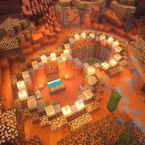 Mesa Plateau Minecraft House, Mesa Base Minecraft, Mesa Minecraft Builds, Mesa Biome House Minecraft, Mesa Builds Minecraft, Minecraft Mesa Base, Mesa Minecraft House, Minecraft Mesa Build, Minecraft Mesa House