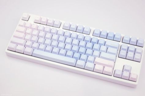 White and pastel Keyboard Gaming Desk Setup, Computer Set, Gamer Room Decor, Pc Gaming Setup, Desktop Setup, Glitter Dust, Gaming Room Setup, Computer Setup, Gamer Room