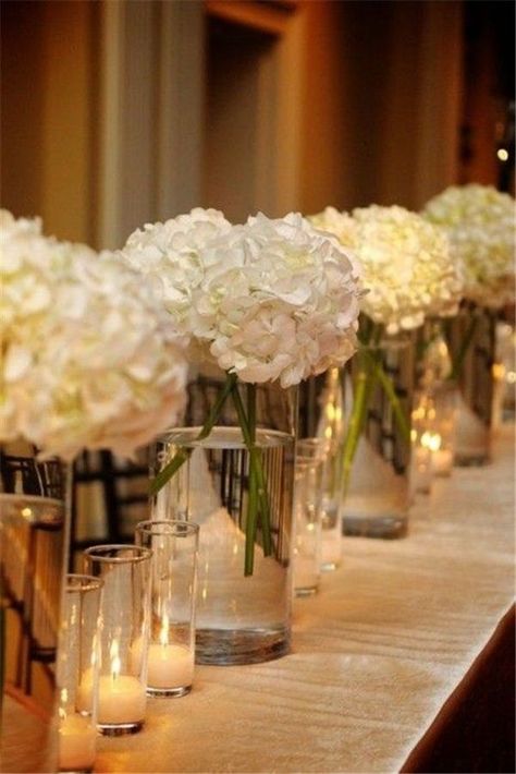 21 Simple Yet Rustic DIY Hydrangea Wedding Centerpieces Ideas Hydrangea Centerpiece, White Hydrangea, Deco Floral, Table Arrangements, Event Styling, Wedding Florist, Wedding Planners, Decoration Table, My Dream Wedding