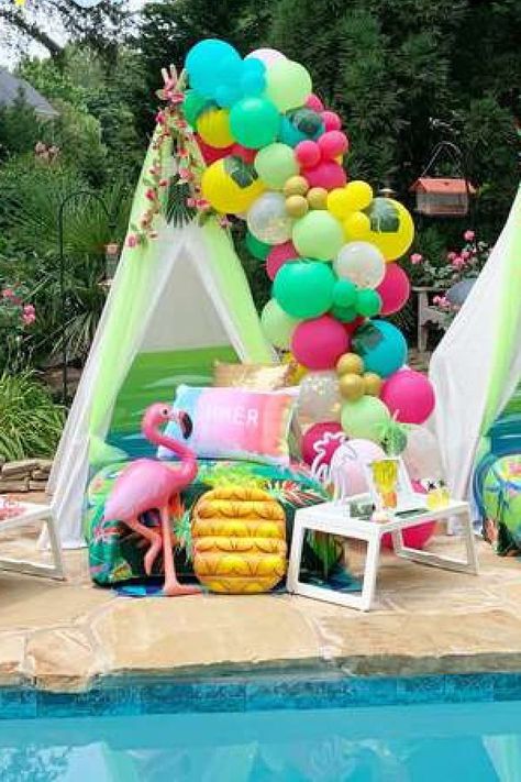 Tropical Teepee Party, Tropical Party Foods, Tropical Summer Party, Tropical Pool Party, Pool Party Floats, Girls Tent, Preppy Ideas, Summer Party Planning, Sleepover Tents