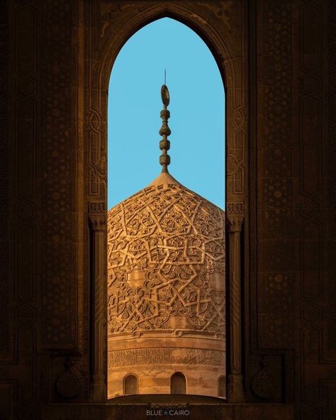 Old Cairo Egyptian Poster, Old Cairo, Architecture Photography Buildings, Egyptian Architecture, Airplane Wall Art, Persian Architecture, Mosque Design, Mosque Art, Islamic Wallpaper Iphone