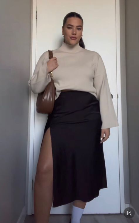 Timeless Fashion Curvy, Simple Classy Outfits Plus Size, Black Dress For Midsize, Fall Style 2023 Midsize, Elegant Outfit Casual Classy Plus Size, Curvy Mid Size Outfits, Fashion Inspo Outfits Minimal Chic Plus Size, Feminine Fall Outfits Plus Size, Plus Classy Outfits