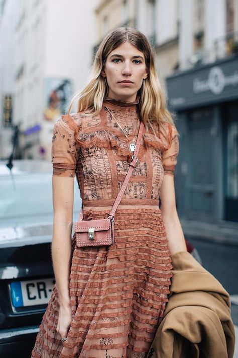 @labrunef Micro Bag Outfit, Bags Street Style, Mini Bag Outfit, Veronika Heilbrunner, To Watch, Micro Bags, Micro Bag, Bag Outfit, Coat Trends