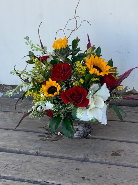 Red Rose And Sunflower Arrangements, Red White And Yellow Centerpieces, Sunflowers And Roses Floral Arrangements, Retirement Flowers Floral Arrangements, Red And Yellow Floral Arrangements, Sunflowers With Roses, Red Roses And Sunflowers, Florist Life, Roses And Sunflowers