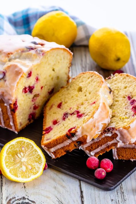 This Lemon Cranberry Bread is wonderful for popping into the lunchbox. It travels easily and goes perfectly with an afternoon cup of coffee. Cranberry Lemon Loaf, Lemon Cranberry Zucchini Bread, Lemon Cranberry Mini Loaves, Cranberry Lemon Muffins, Lemon Poppy Loaf, Recipe With Fresh Cranberries, Lemon Quick Bread, Eggnog Cheesecake Recipe, Bread Photo