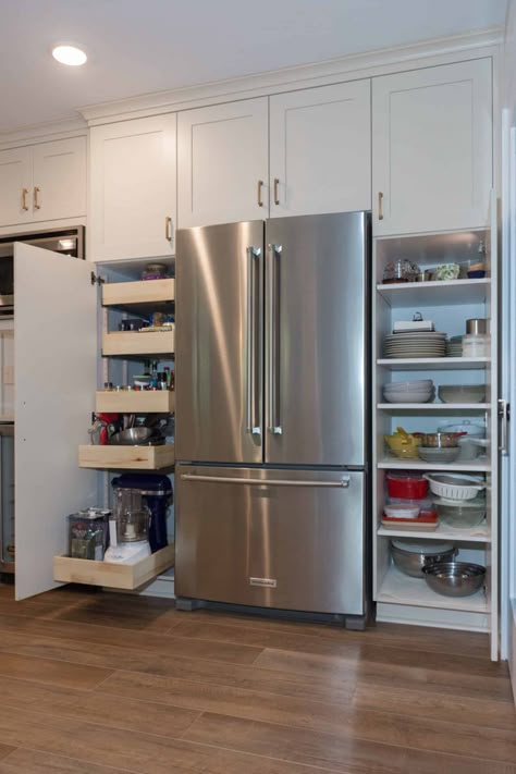 Built In Pantry Cabinet Wall, Cabinets Around Fridge, Kitchen Store Room, Tall Kitchen Storage, Pantry Cabinet Free Standing, Tall Kitchen Cabinets, Kitchen Cabinet Shelves, Built In Pantry, New Home Kitchen