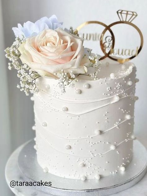 #cake #cakeideas #cakedecor #cakestyle #cakefashions Cake 25th Anniversary, 25th Anniversary Cake Ideas, Bride To Be Cakes Ideas, Anniversary Cake Ideas, 25th Anniversary Cake, Anniversary Cake With Photo, Anniversary Cake With Name, Wedding Cake Designs Simple, 25 Anniversary Cake