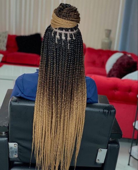 Jumbo Knotless, Braids Ombre, Plait Braid, Trendy We Fryzurach, Blonde Box Braids, African Hair Braiding Styles, Long Box Braids, Box Braids Hairstyles For Black Women, Box Braids Styling