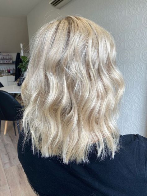 Medium Ice Blonde Hair, Light Blonde All Over Color, Nordic Blonde Hair Natural, Light Blonde Medium Length Hair, Bright Blonde Medium Length Hair, Light Neutral Blonde Hair, Medium Haircut Blonde, Light Blonde Hair Short, Blonde Hair Color Ideas Medium Length