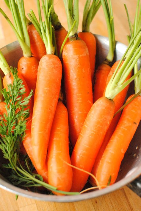 carrots Maple Roasted Carrots, Creamed Kale, Holiday Side Dish, Holiday Side, Holiday Side Dishes, Sugary Food, Roasted Carrots, Fruit And Veg, Christmas Day