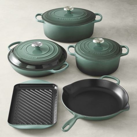 Le Creuset Cookware, Enameled Cast Iron Cookware, Gas Stoves, Williams Sonoma Home, Pip Studio, Cookware Sets, Enameled Cast Iron, Cast Iron Cookware, Kitchen Themes