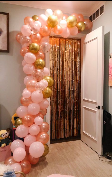 Balloon Arch Around Window, Doorway Party Decor, Garage Door Decorating Ideas For Party, Door Ballon Garland, Balloon Garland Over Door, Balloon Arch Entrance Door, Balloon Arch Over Doorway, 18th Birthday Door Decorations, Doorway Balloon Garland