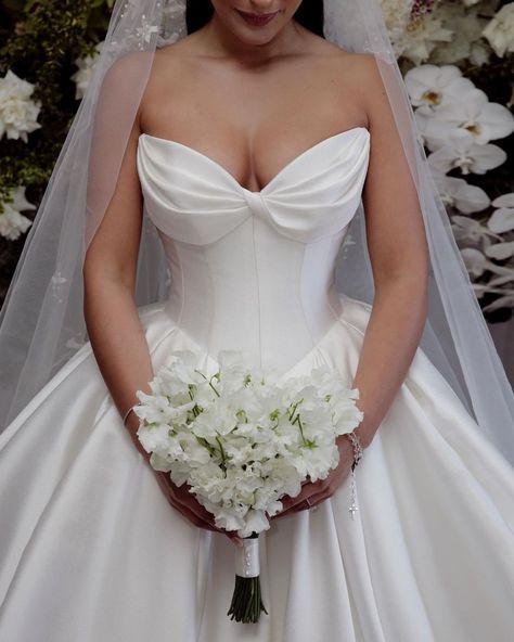 Elissa adorned in custom-made STEVEN KHALIL couture. ⁣Photographer @imagehausweddings Satin Ball Gown Wedding Dress, Ball Gown Princess, Big Wedding Dresses, White Ball Gowns, Gown Princess, Wedding Dresses Cinderella, Classy Wedding Dress, Ball Gowns Princess, Gown Skirt