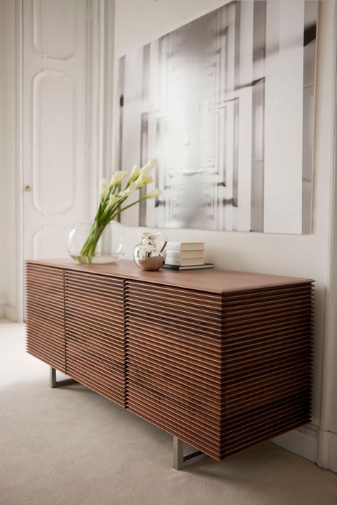 Sideboard Styles, Luxury Sideboard, Sideboard Modern, Sideboard Decor, Wooden Cabinet, Sideboard Designs, Bedroom Designs, House Interior Decor, Kitchen Designs