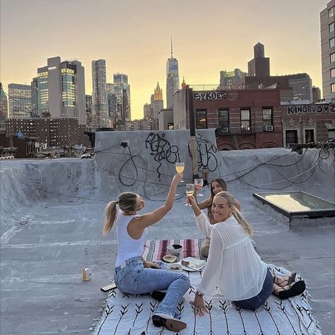 Libra Rising, Virgo Sun, Aquarius Moon, Skateboard, Instagram Profile, Moon, Wine, Instagram