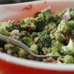 Fresh Broccoli Salad - Allrecipes.com Fresh Broccoli Salad, Vegetable Crisps, Broccoli Salad Recipe, Best Pasta Salad, Fresh Broccoli, Broccoli Salad, Supper Club, Vegetable Salad, Delicious Salads