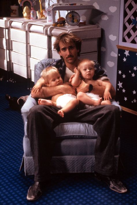 "Raising Arizona". Regia: Joel Coen. Nicholas Cage. La track "He Was Horrible" introduce Randall Tex Cobb. Raising Arizona, Nic Cage, Nicholas Cage, Coen Brothers, Old Hollywood Movies, See Movie, Nicolas Cage, Movie Stills, Great Films