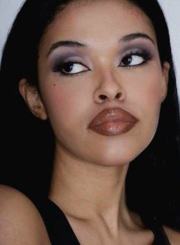 90s Makeup Magazine, Y2k Makeup Black Women, 00s Makeup, Early 2000s Makeup, 2000s Makeup Looks, 90s Makeup Look, Y2k Makeup, 80s Makeup, 90s Makeup