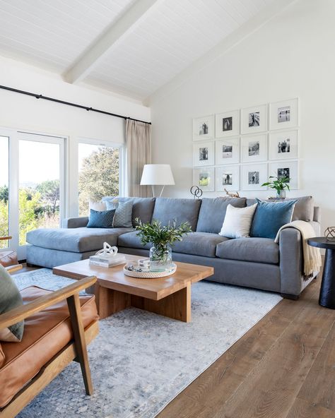 Modern Home With Pops Of Color, Classic California Style Home, Family Room Coastal, Medium Blue Living Room, Living Rooms With Pops Of Color, Living Room Designs Family Friendly, Neutral Living Room Blue Couch, California Casual Family Room, Minimal Coastal Living Room