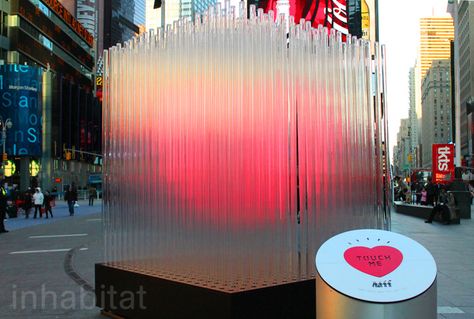 Heart Installation, Public Art Installation Interactive, Interactive Light Installation, Heart Installation Art, Immersive Space Art Installations, Cube Installation Art, Dubai Tourism, Jungle Resort, Mall Decor