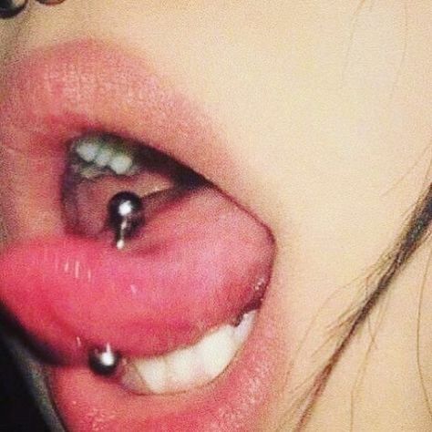 Zoracore Aesthetic, Aesthetic Tongue Piercing, Tongue Pericings, Cute Tounge Peircings, Tounge Piercings Aesthetic, Tounge Pericings Aesthetic, Tongue Piercing Ideas, Tongue Piercing Aesthetic, Pierced Tongue