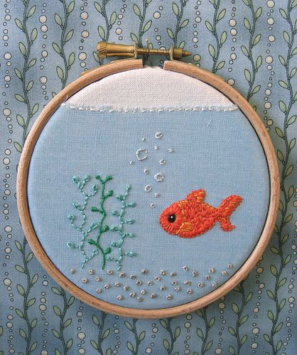 Explore Stitcher Scribbler's photos on Flickr. Stitcher Scribbler has uploaded 1398 photos to Flickr. Embroidery Fish, Embroidery Transfers, Pola Sulam, Simple Embroidery, 자수 디자인, Hand Embroidery Art, Hand Embroidery Stitches, Modern Embroidery, Fish Bowl