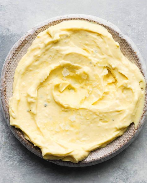 Homemade Garlic Aioli Recipe Rosemary Aioli, Mediterranean Sauce, Lemon Garlic Aioli, Garlic Aioli Recipe, Horseradish Cream Sauce, Homemade Aioli, Parmesan Fries, Aioli Recipe, Zesty Sauce